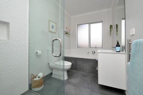 Photo of property in 9 Magnolia Lane, Kaukapakapa, Helensville, 0875