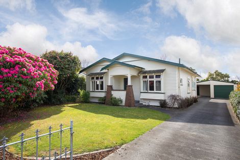 Photo of property in 16 Karaka Street, Hokowhitu, Palmerston North, 4410