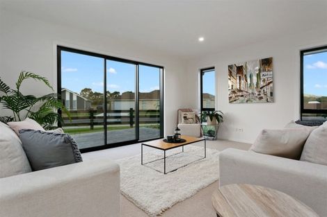 Photo of property in 79 Watkins Road, Cambridge, 3434