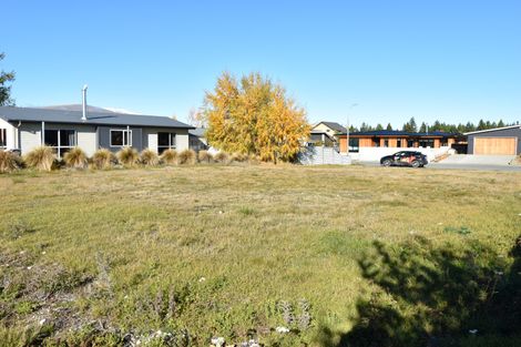 Photo of property in 16 Rhoboro Road, Twizel, 7901