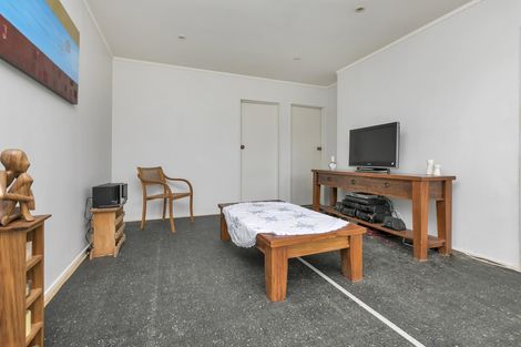 Photo of property in 2/56 Gowing Drive, Meadowbank, Auckland, 1072