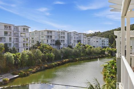Photo of property in 37 Parkside Drive, Orewa, 0931