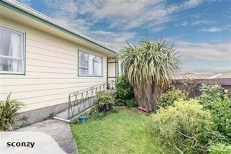 Photo of property in 19 Lomita Road, Johnsonville, Wellington, 6037