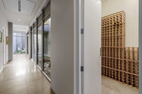 Photo of property in 37 Arrowtown-lake Hayes Road, Lake Hayes, Queenstown, 9371