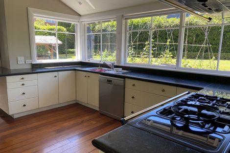 Photo of property in 34a Exmouth Road, Northcote, Auckland, 0627