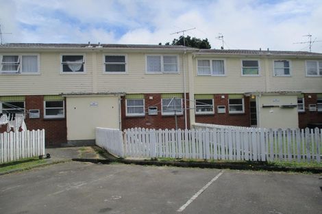 Photo of property in Montauge Flats, 46c Merton Street, Trentham, Upper Hutt, 5018
