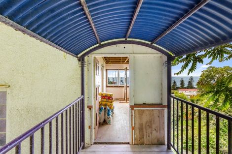 Photo of property in 3 Onslow Road, Bluff Hill, Napier, 4110