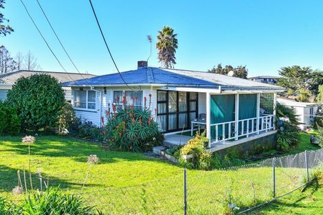 Photo of property in 27 Halver Road, Hillpark, Auckland, 2102