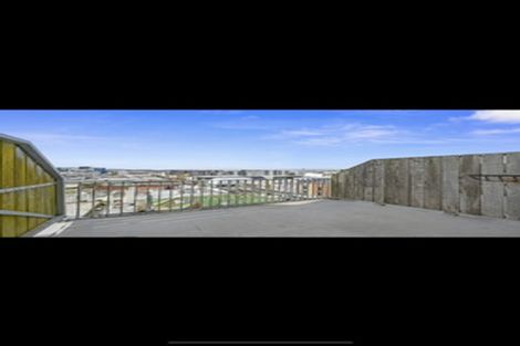 Photo of property in Qba Apartments, 51 Webb Street, Mount Cook, Wellington, 6011