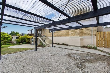 Photo of property in 2 Kamaka Crescent, Bridge Hill, Alexandra, 9320