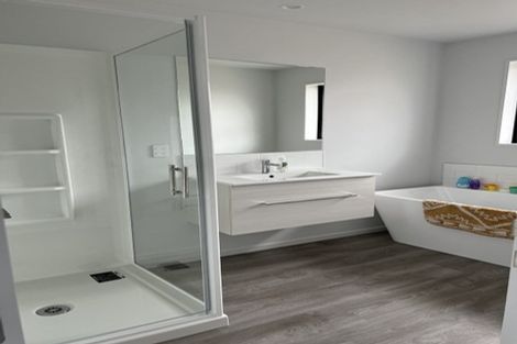 Photo of property in 5 Kiddy Place, Rolleston, 7614