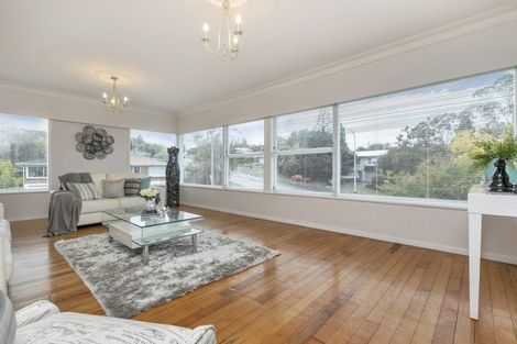 Photo of property in 1 Downing Street, Glenfield, Auckland, 0629