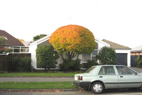 Photo of property in 1/18 Maidstone Road, Ilam, Christchurch, 8041