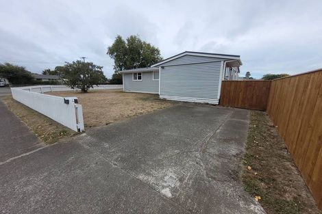Photo of property in 2 Matai Street, Otaki, 5512