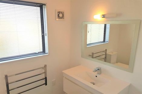 Photo of property in 2/24 Ottawa Road, Ngaio, Wellington, 6035