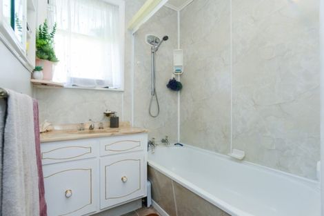 Photo of property in 21 Cottrell Crescent, Onekawa, Napier, 4110