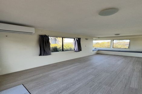Photo of property in 2/10 Belmont Terrace, Milford, Auckland, 0620