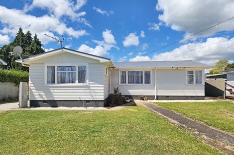 Photo of property in 7 Cole Grove, Wallaceville, Upper Hutt, 5018