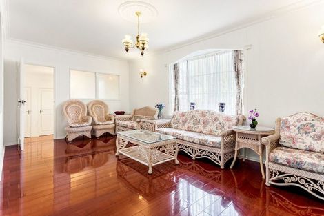 Photo of property in 14 Renoir Street, West Harbour, Auckland, 0618