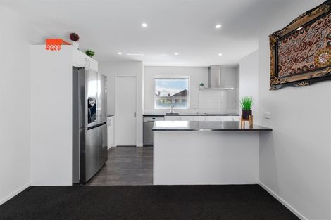 Photo of property in 42 Meyer Crescent, Halswell, Christchurch, 8025