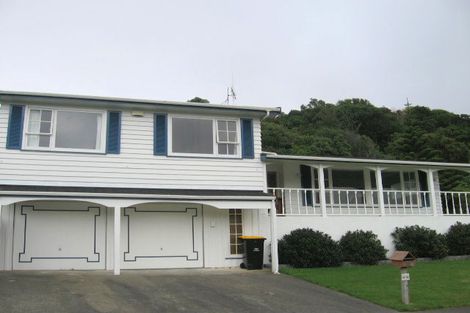 Photo of property in 39 Oriel Avenue, Tawa, Wellington, 5028