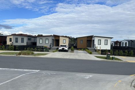 Photo of property in 19 Pukanui Avenue, Totara Park, Auckland, 2019