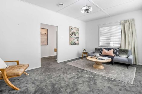 Photo of property in 14 Clapham Place, Whanganui East, Whanganui, 4500