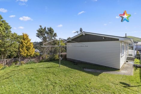 Photo of property in 5 Timaru Grove, Kelson, Lower Hutt, 5010