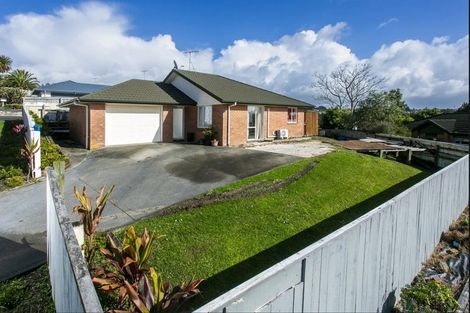 Photo of property in 17 Elan Place, Stanmore Bay, Whangaparaoa, 0932