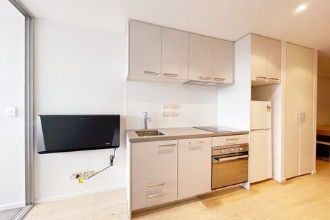 Photo of property in Queen's Residences, 1611/8 Airedale Street, Auckland Central, Auckland, 1010