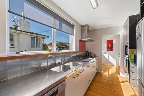 Photo of property in 19 Montgomery Avenue, Onerahi, Whangarei, 0110