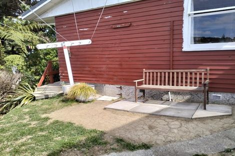 Photo of property in 30 Mark Avenue, Paparangi, Wellington, 6037