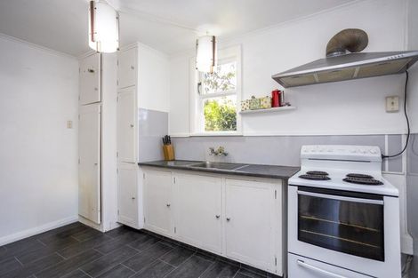 Photo of property in 27 Tika Street, Riccarton, Christchurch, 8041