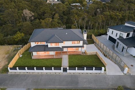 Photo of property in 5 Lucas Creek Way, Albany, Auckland, 0632