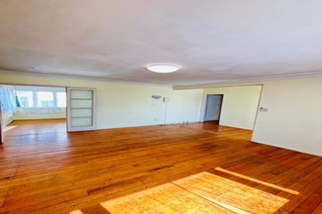 Photo of property in 47 Mckean Avenue, Manurewa, Auckland, 2102