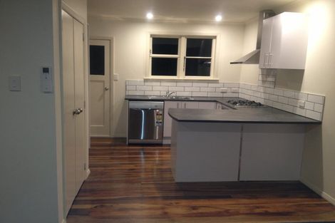 Photo of property in 3/4 Bracken Street, Wallaceville, Upper Hutt, 5018