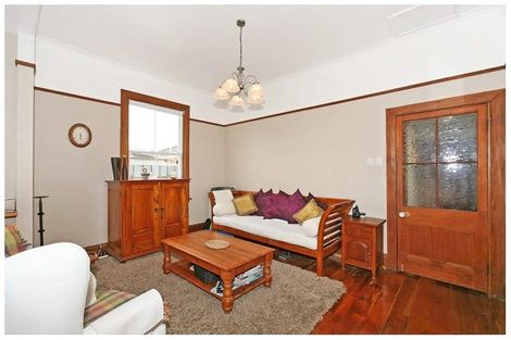 Photo of property in 15 Nelson Street, Petone, Lower Hutt, 5012