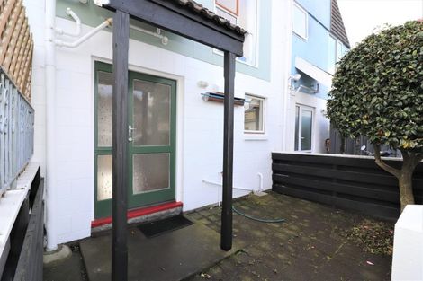 Photo of property in 2/318 Gloucester Street, Christchurch Central, Christchurch, 8011