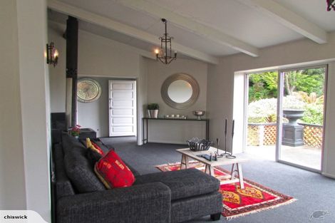 Photo of property in 35 Tremaine Avenue, Two Mile Bay, Taupo, 3330