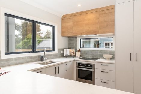 Photo of property in 20b Korau Grove, Stokes Valley, Lower Hutt, 5019