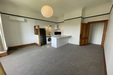 Photo of property in 1/14 Clifton Terrace, Kelburn, Wellington, 6012