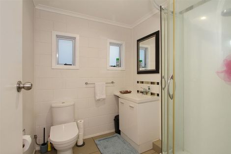 Photo of property in 5 Vela Place, Clarks Beach, 2122