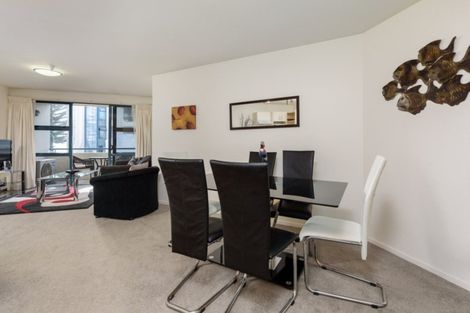 Photo of property in 41/3 Maunganui Road, Mount Maunganui, 3116