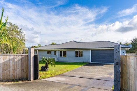 Photo of property in 67d Jack Boyd Drive, Mangawhai Heads, Kaiwaka, 0573