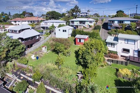Photo of property in 545 East Coast Road, Browns Bay, Auckland, 0630