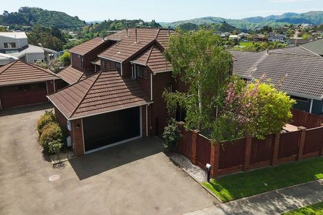 Photo of property in 2/42 Spyglass Lane, Whitby, Porirua, 5024