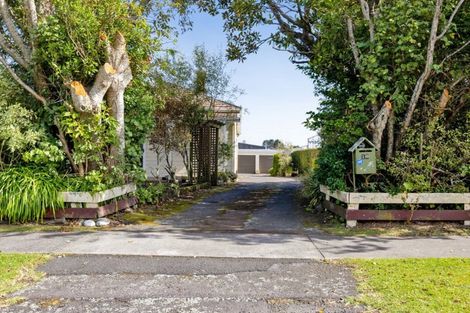 Photo of property in 16 Old South Road, Okato, 4335