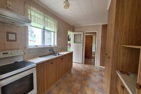 Photo of property in 12 Hickey Place, Opunake, 4616