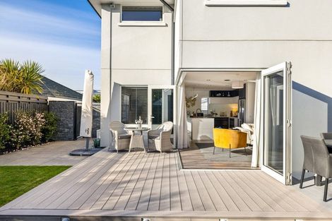 Photo of property in 153a Centaurus Road, Saint Martins, Christchurch, 8022