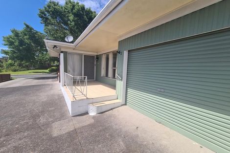 Photo of property in 1/32 Matuhi Rise, Henderson, Auckland, 0612